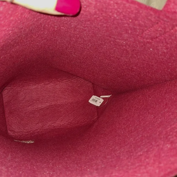 Bath And Body Works Beauty BUNDLE 4 Pc. - Picture 4 of 10